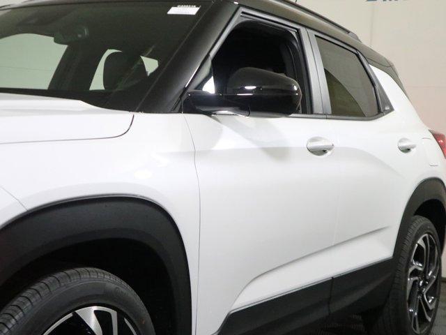 new 2025 Chevrolet TrailBlazer car, priced at $32,265