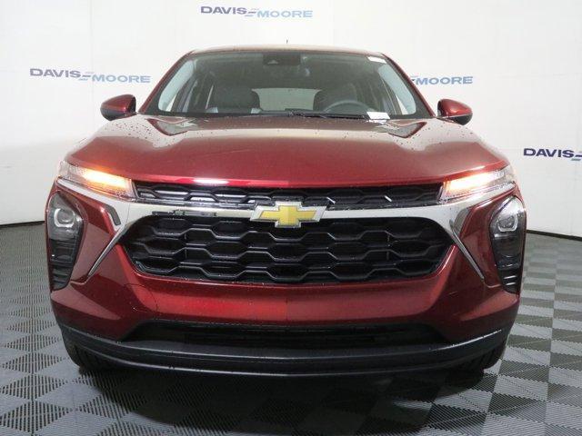 new 2025 Chevrolet Trax car, priced at $22,885