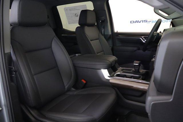 new 2026 Chevrolet Silverado 1500 car, priced at $72,100