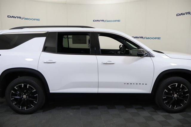 new 2025 Chevrolet Traverse car, priced at $46,970
