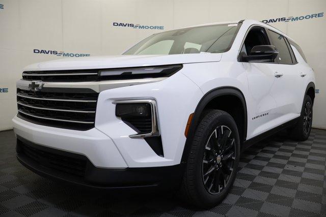 new 2025 Chevrolet Traverse car, priced at $46,970