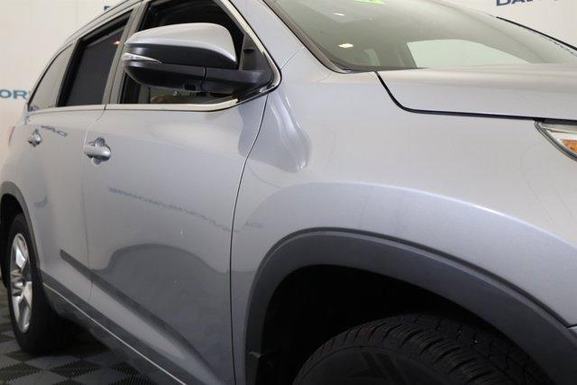 used 2016 Toyota Highlander car, priced at $19,995