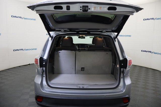 used 2016 Toyota Highlander car, priced at $19,995