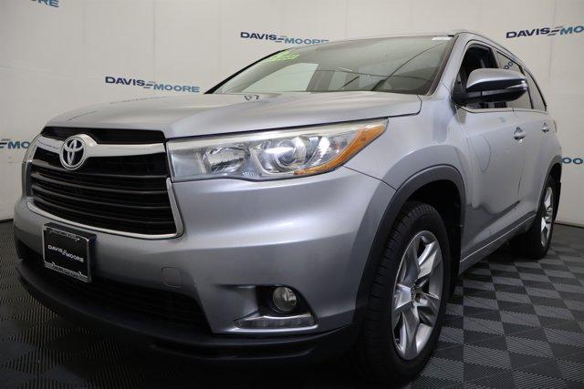used 2016 Toyota Highlander car, priced at $19,995
