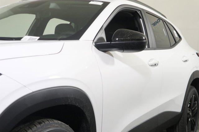 new 2025 Chevrolet Trax car, priced at $27,085