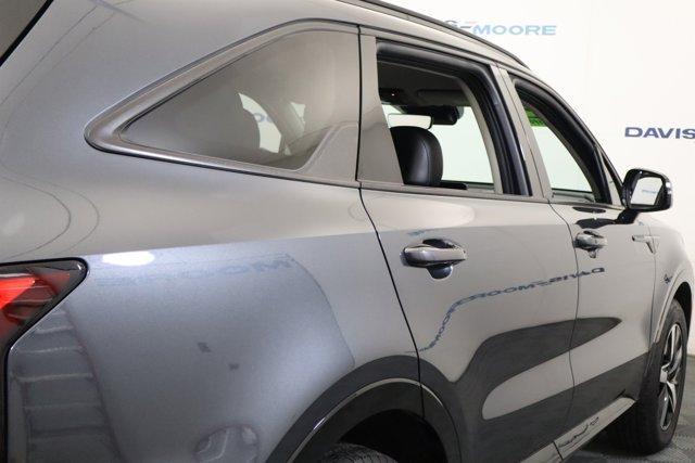 used 2023 Kia Sorento car, priced at $28,795