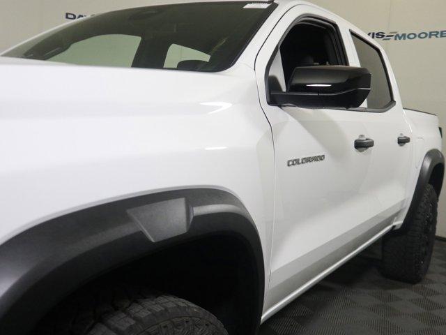 new 2024 Chevrolet Colorado car, priced at $43,385