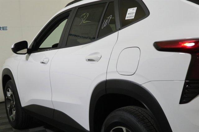 new 2025 Chevrolet Trax car, priced at $24,590