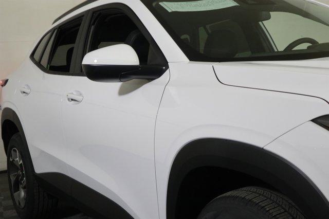 new 2025 Chevrolet Trax car, priced at $24,590