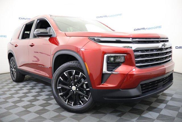 new 2025 Chevrolet Traverse car, priced at $45,615