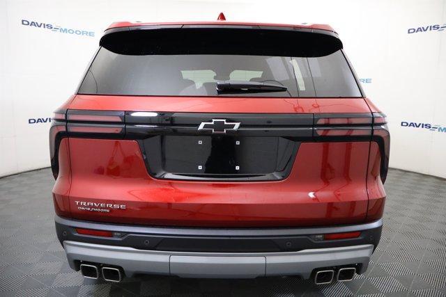new 2025 Chevrolet Traverse car, priced at $45,615