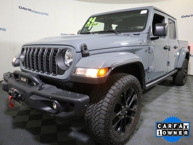 used 2024 Jeep Gladiator car, priced at $39,868