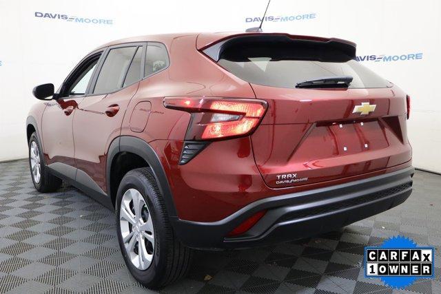 used 2025 Chevrolet Trax car, priced at $21,283