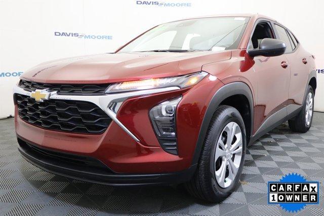 used 2025 Chevrolet Trax car, priced at $21,283