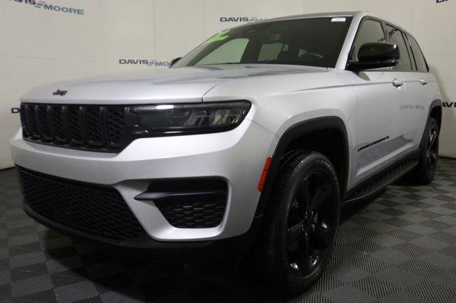 used 2022 Jeep Grand Cherokee car, priced at $30,501