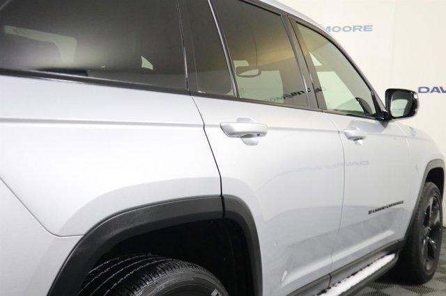 used 2022 Jeep Grand Cherokee car, priced at $30,501