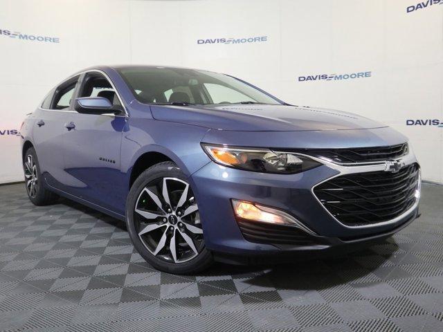 new 2025 Chevrolet Malibu car, priced at $28,620