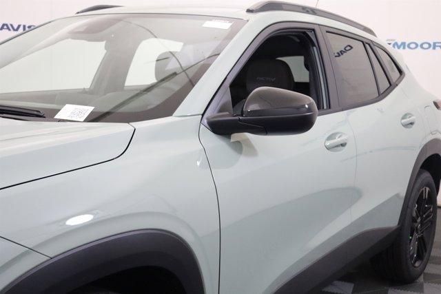 new 2025 Chevrolet Trax car, priced at $26,690