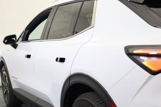 new 2026 Chevrolet Equinox EV car, priced at $43,295