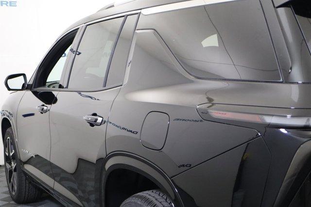 new 2026 Chevrolet Traverse car, priced at $58,995