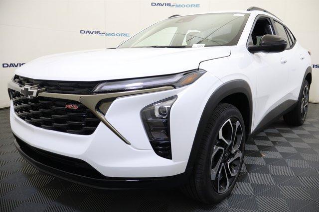 new 2026 Chevrolet Trax car, priced at $27,490
