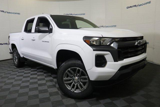 new 2025 Chevrolet Colorado car, priced at $42,885