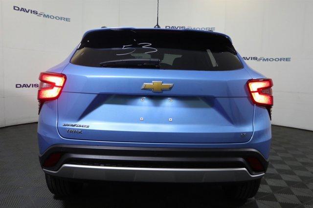 new 2025 Chevrolet Trax car, priced at $25,380