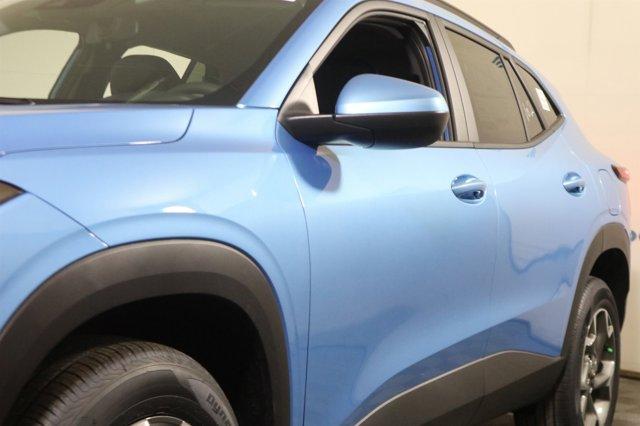 new 2025 Chevrolet Trax car, priced at $25,380