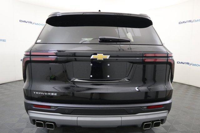 new 2025 Chevrolet Traverse car, priced at $46,545