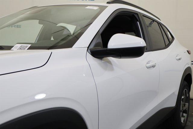 new 2026 Chevrolet Trax car, priced at $27,255