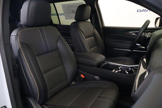 new 2026 Chevrolet Traverse car, priced at $58,410