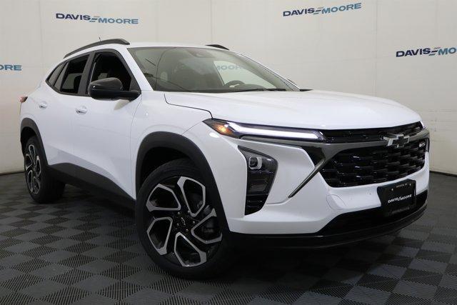 new 2025 Chevrolet Trax car, priced at $27,294