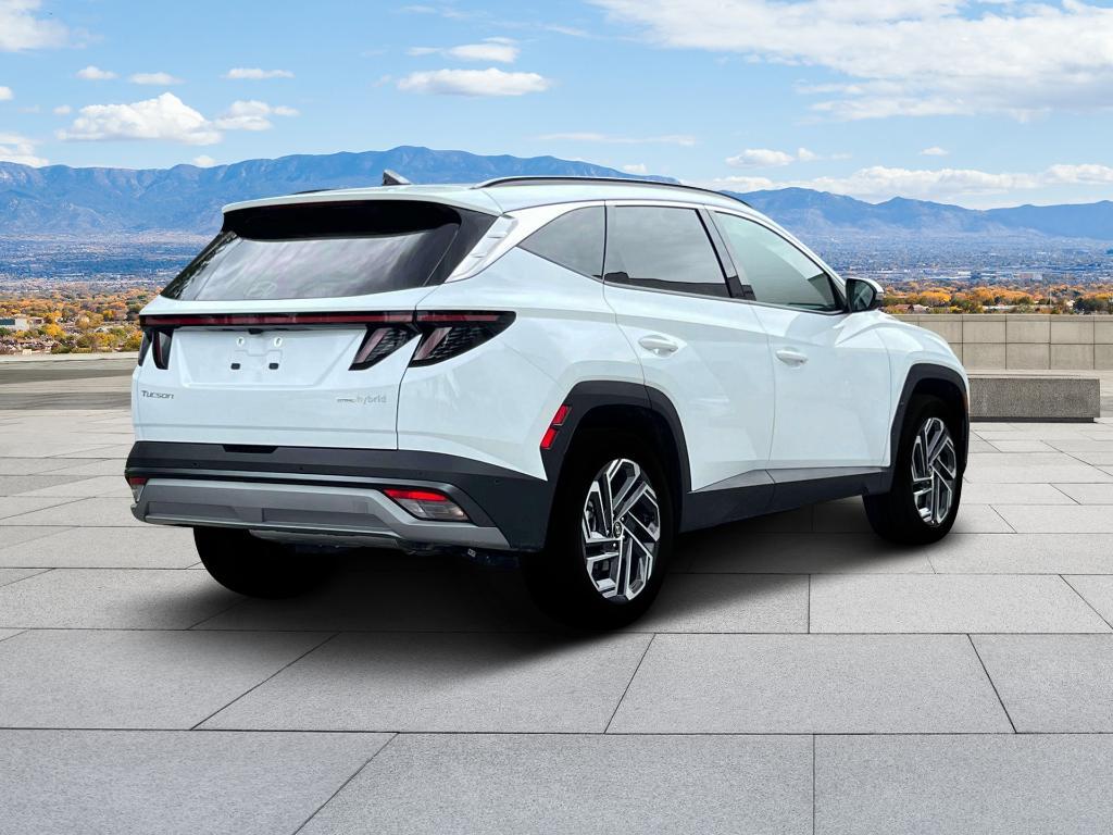 new 2025 Hyundai TUCSON Hybrid car, priced at $42,401