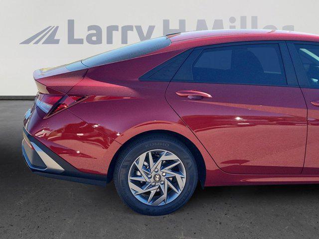 new 2024 Hyundai Elantra car, priced at $26,072