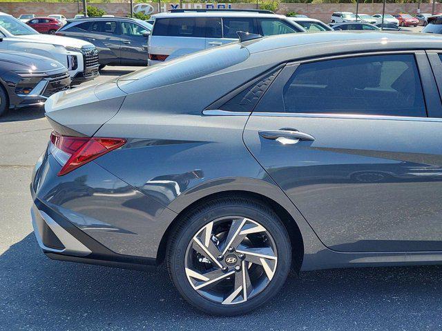 new 2024 Hyundai Elantra car, priced at $29,647