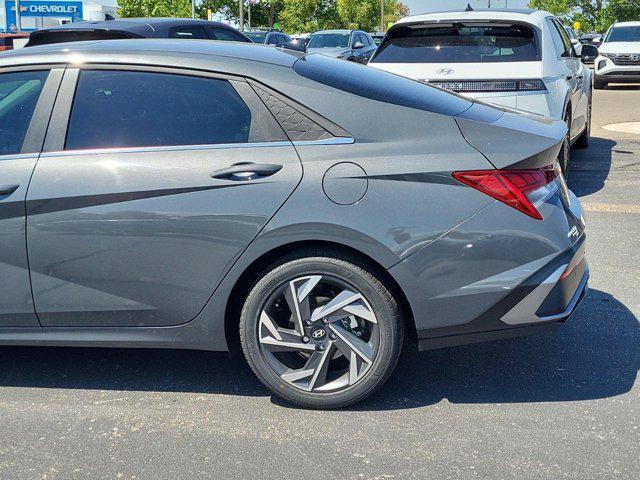 new 2024 Hyundai Elantra car, priced at $29,647