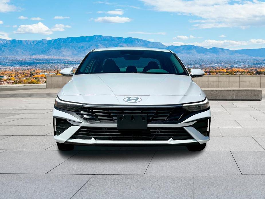 new 2025 Hyundai Elantra HEV car, priced at $30,057