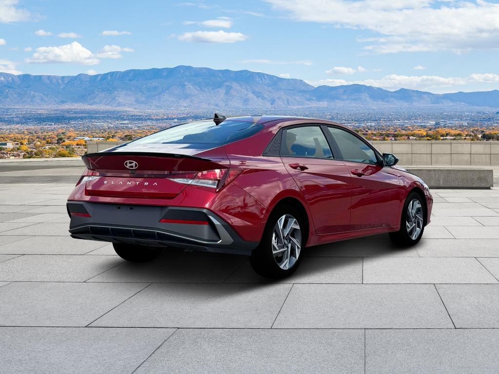 new 2025 Hyundai Elantra car, priced at $25,957