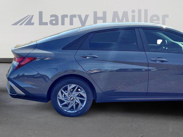 new 2024 Hyundai Elantra car, priced at $26,072