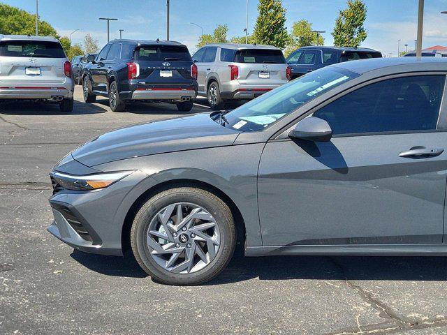 new 2024 Hyundai Elantra car, priced at $26,072