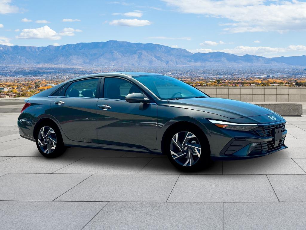 new 2025 Hyundai Elantra car, priced at $27,308