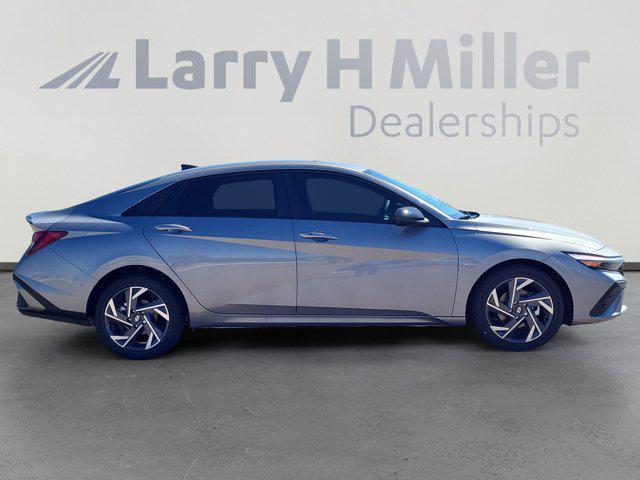 new 2025 Hyundai Elantra car, priced at $23,674