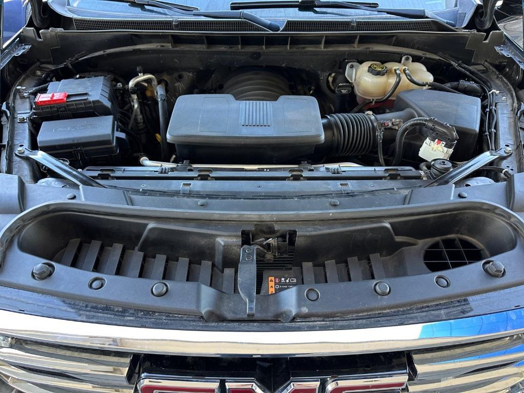 used 2023 GMC Yukon XL car, priced at $49,600
