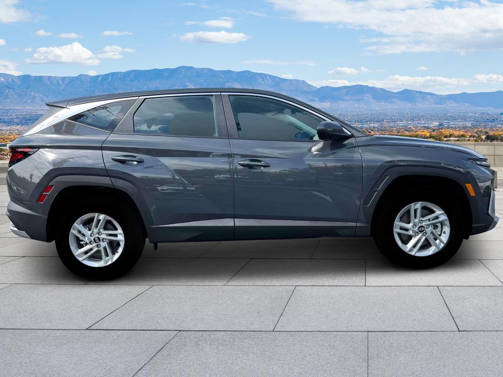 new 2025 Hyundai Tucson car, priced at $28,990