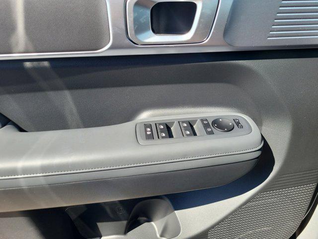 new 2025 Hyundai Santa Fe car, priced at $38,200