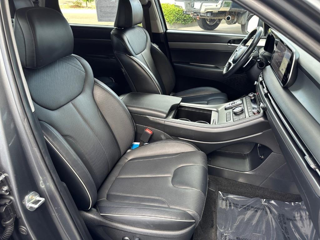 used 2023 Hyundai Palisade car, priced at $35,000