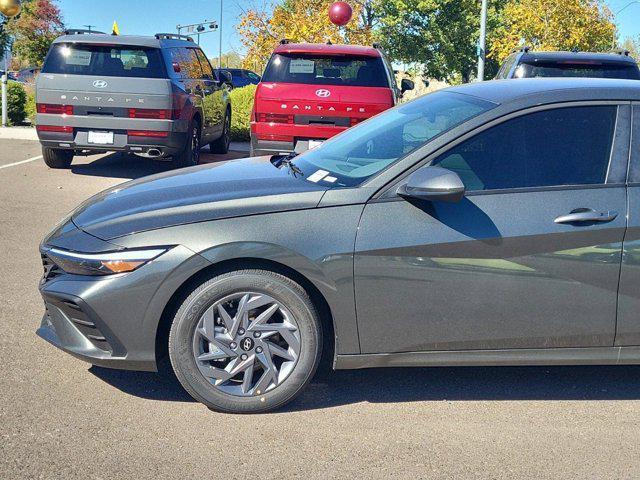 new 2024 Hyundai Elantra car, priced at $26,072