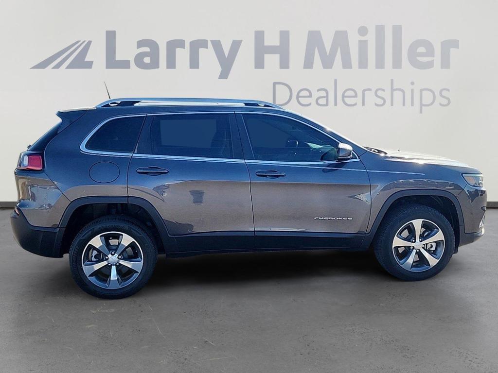 used 2019 Jeep Cherokee car, priced at $21,400