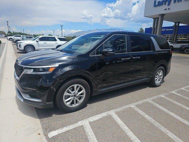 used 2022 Kia Carnival car, priced at $24,900
