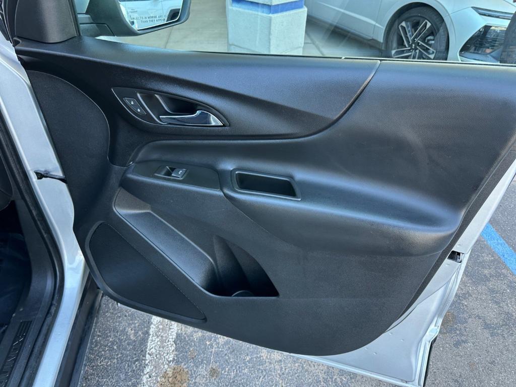 used 2022 Chevrolet Equinox car, priced at $20,000